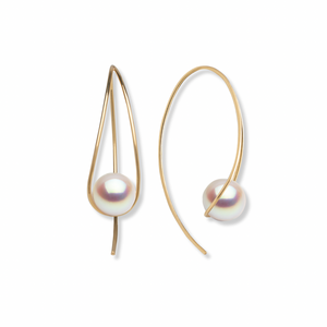 Living Grace Earrings - Japanese Akoya Pearl