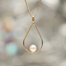 Load image into Gallery viewer, Freshwater pearl in 14/20 GF teardrop pendant
