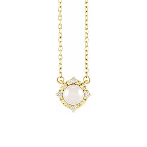 Collar de perlas de agua dulce de oro macizo amarillo de 14 quilates y collar de 18 &quot;estilo halo de diamantes de .04 CTW