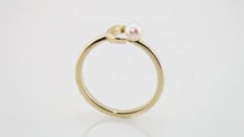 Load and play video in Gallery viewer, White Freshwater Pearl Crescent Moon Ring
