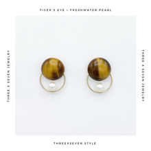 Load image into Gallery viewer, tiger&#39;s eye pearl earring
